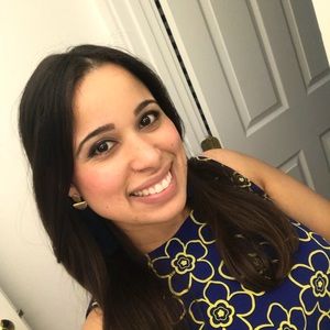 Meet your Posher, Mariflor